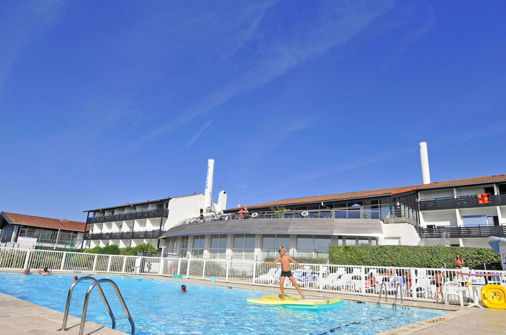 Village Vacances Azureva Anglet Esterno foto