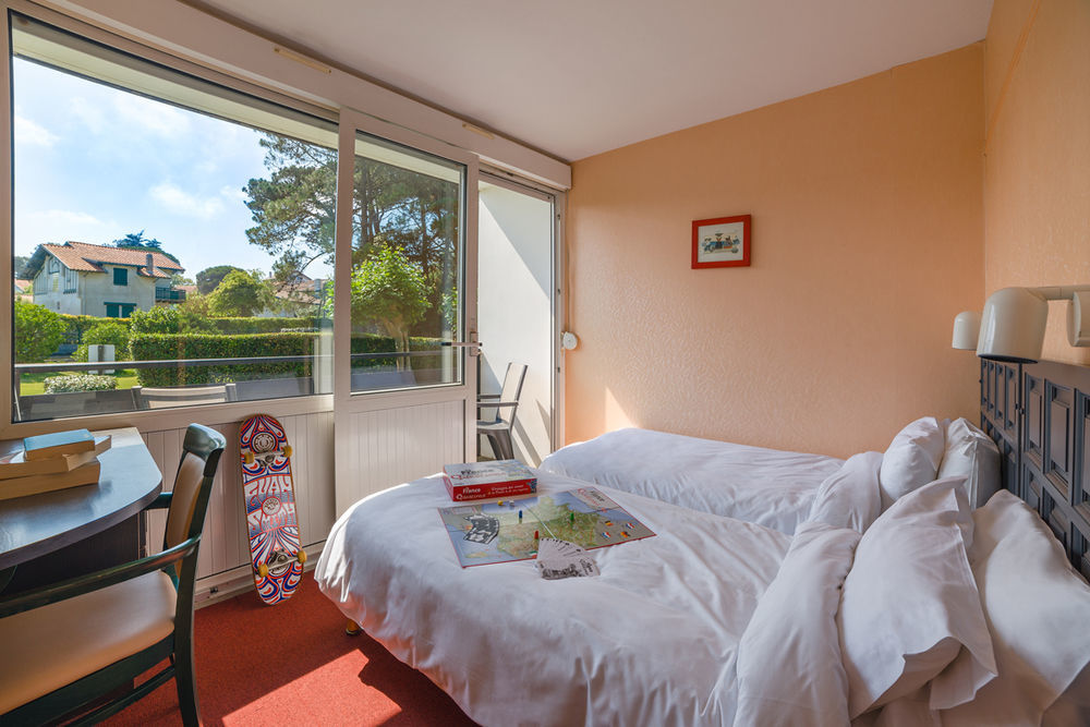 Village Vacances Azureva Anglet Esterno foto